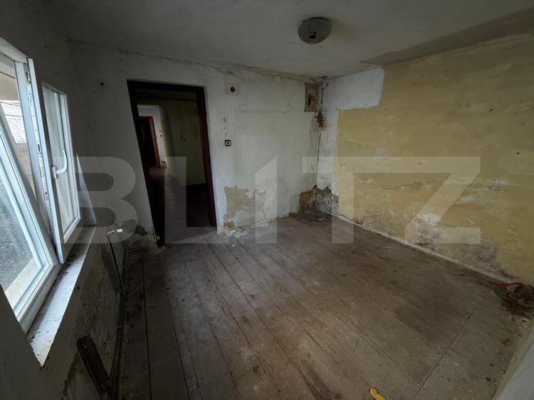 Casă individuală cu 2 camere cu Canalizare în Ana Ipătescu