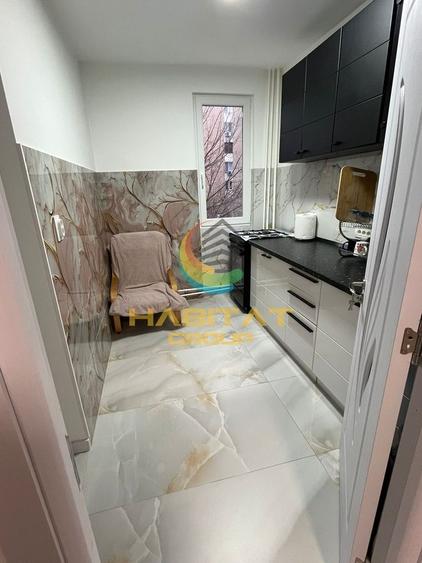 Apartament cu 2 camere semidecomandat, mobilat în Alexandru Obregia