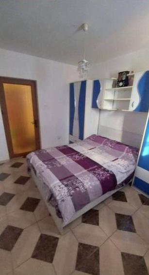 Apartament cu 3 camere semidecomandat, mobilat în Hipodrom
