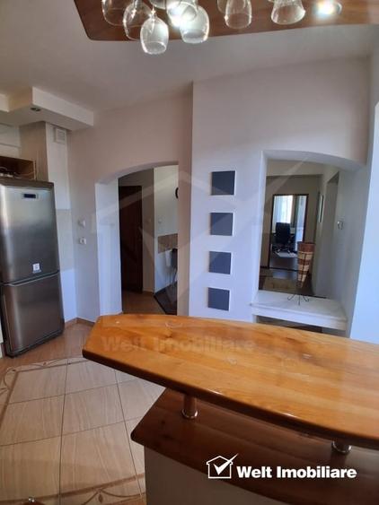 Apartament cu 4 camere semidecomandat, mobilat în Zorilor