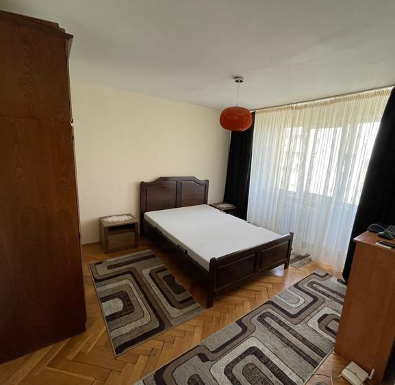 Garsonieră decomandată, mobilată în Ultracentral