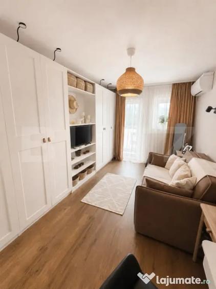 Apartament cu 3 camere semidecomandat în Baciu