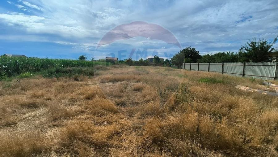 Teren Construcții intravilan de 1400 mp, în Costache Negri