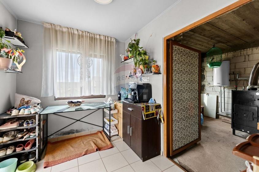 Casă individuală cu 3 camere cu Teren 450 Mp în Sud