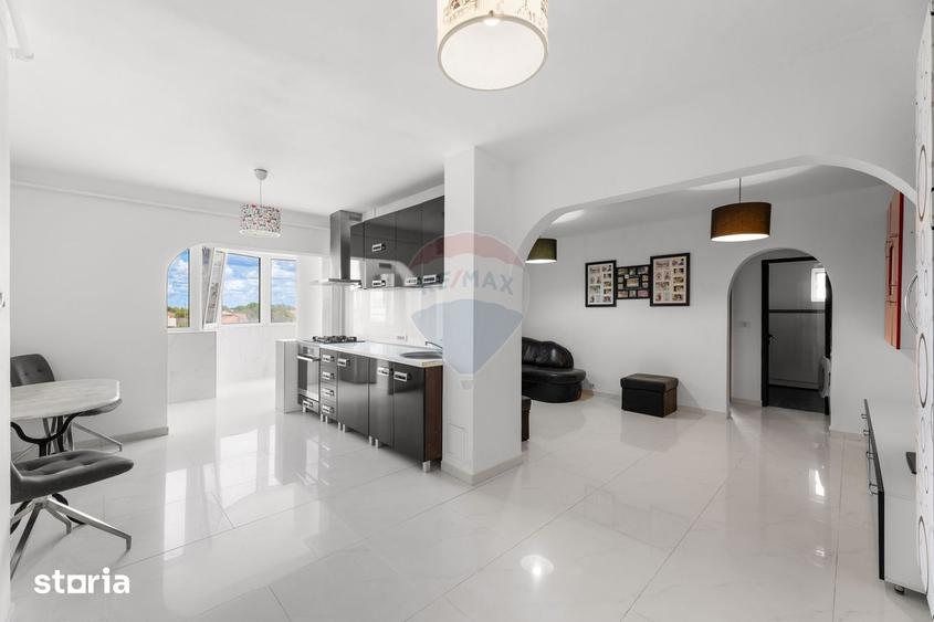 Apartament cu 3 camere decomandat, mobilat în Podgoria