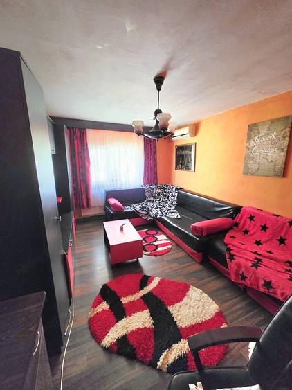 Apartament cu 2 camere decomandat în Inel I