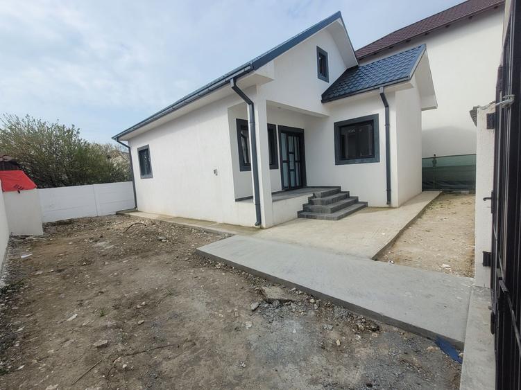 Casa in Navodari zona kaufland cu 4 camere. - 6