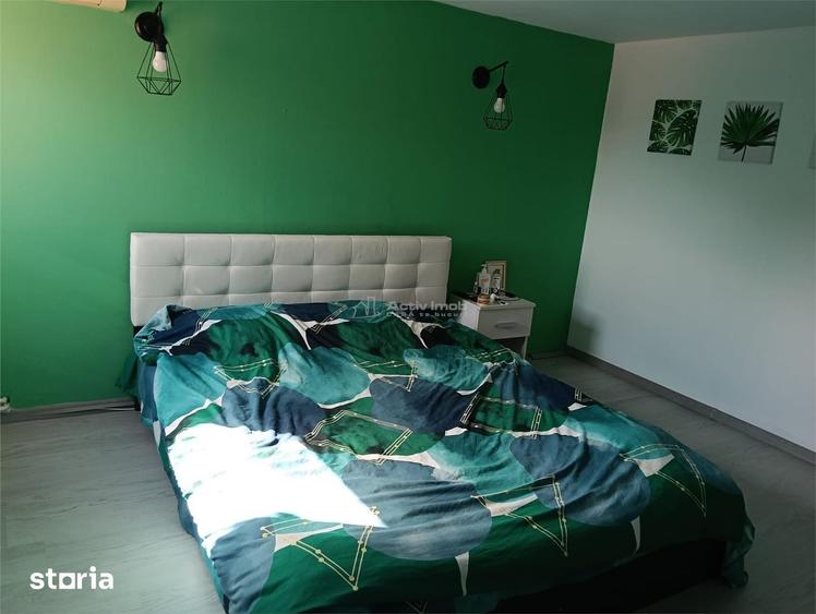 Oferta!! Proprietar -2 case in aceasi curte-4 Dormitoare-Foisor-Strada - 18