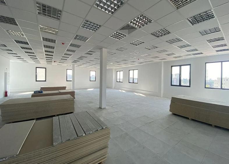 Birou, de 12,515 mp, în Herăstrău