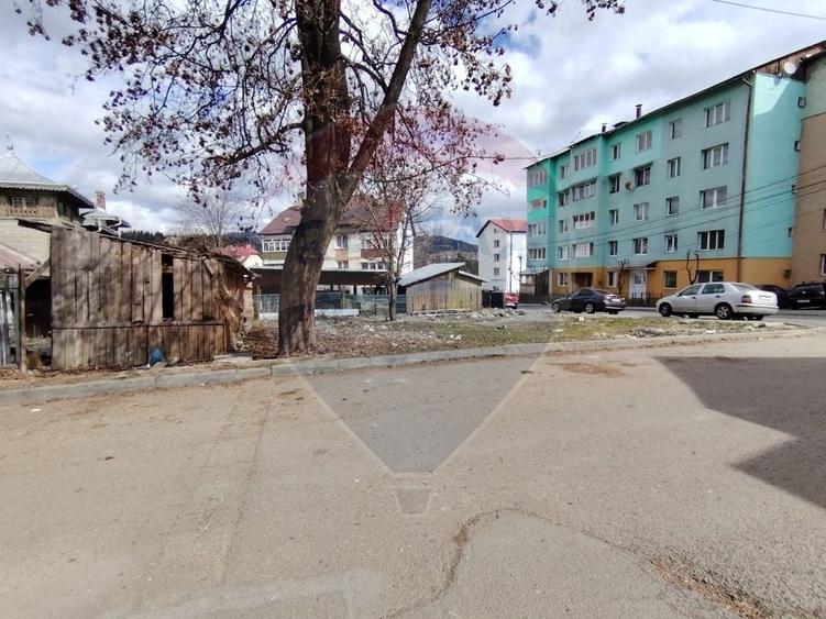 Teren Construcții intravilan de 322 mp, în Central