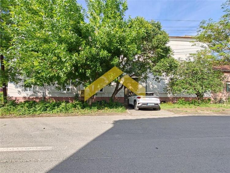 Casă cu 36 camere cu Canalizare în Grădiște