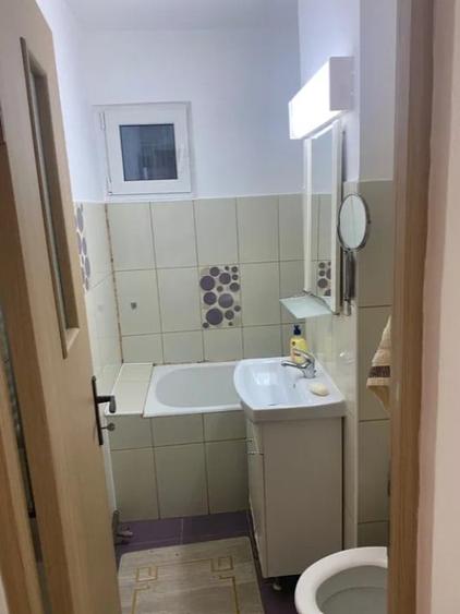 Garsonieră decomandată în Tătărași