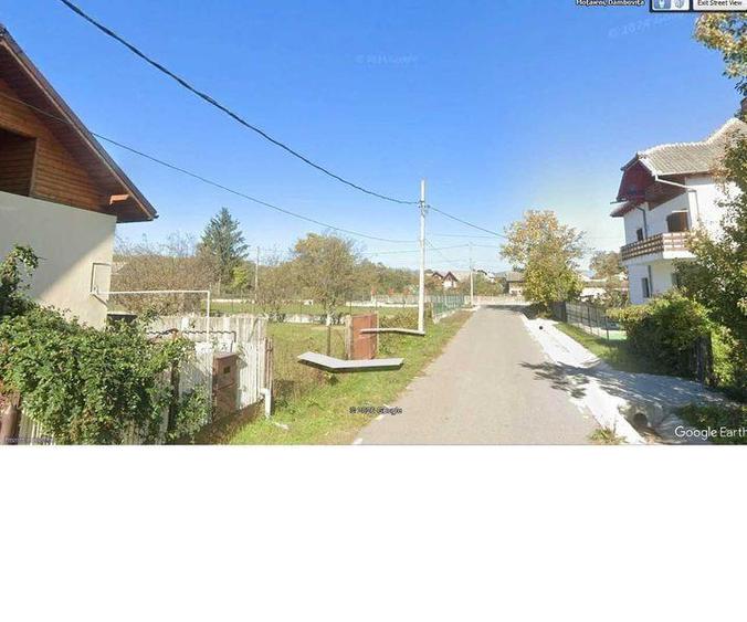 Teren de 911 mp, în Central