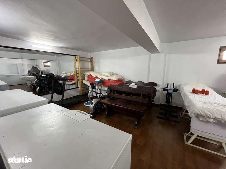 Casă cu Teren 2190 Mp în Valea Oltului