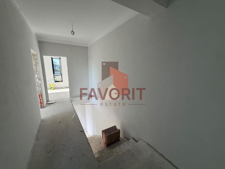 Duplex cu 4 camere cu Canalizare în Giroc