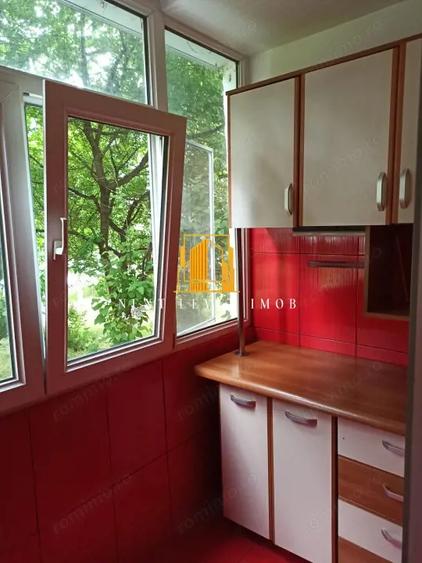 Apartament cu 2 camere decomandat în Trivale