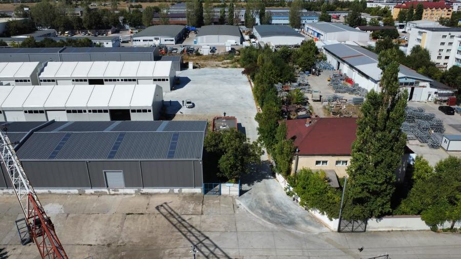 Spațiu industrial, de 450 mp, în Central