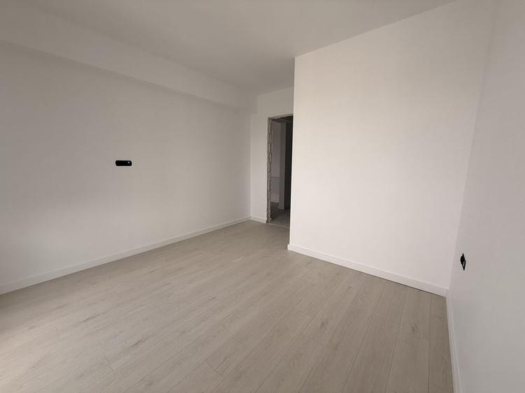 Apartament cu 2 camere semidecomandat în Theodor Pallady