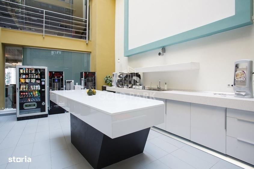 Spațiu comercial, de 239 mp, în Ultracentral
