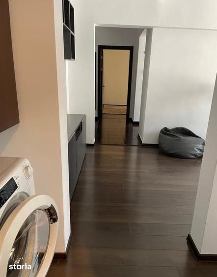Apartament cu 3 camere decomandat în Berceni