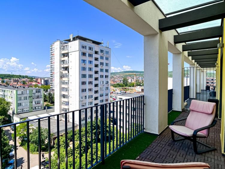 Apartament cu 2 camere semidecomandat, mobilat în Central