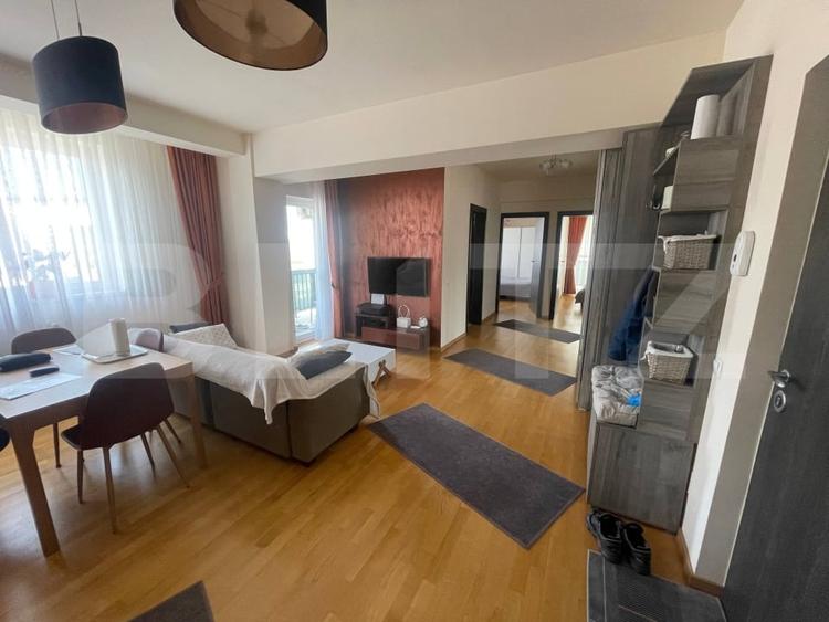Apartament cu 3 camere decomandat, mobilat în Iosia