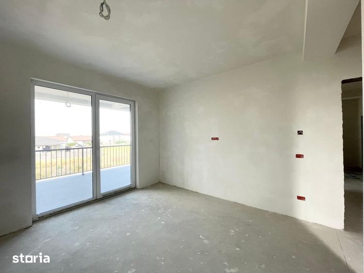 Apartament cu 3 camere decomandat în Moșnița Nouă