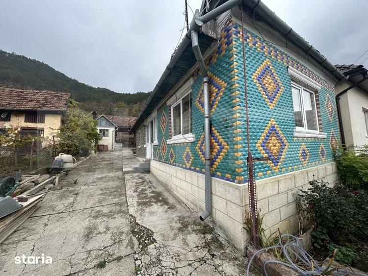 Casă cu 3 camere cu Teren 800 Mp în Jucu