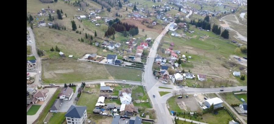 Teren Construcții intravilan de 4983 mp, în Periferie