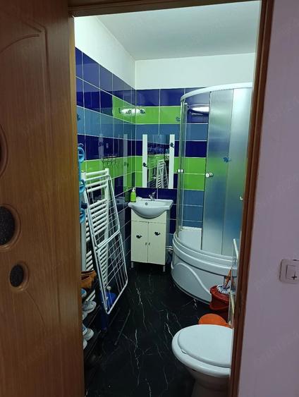 Apartament cu 4 camere decomandat în Apahida