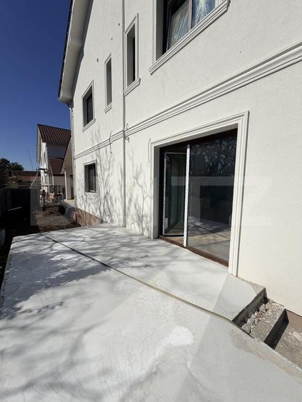 Duplex cu 4 camere cu Teren 280 Mp în Giarmata
