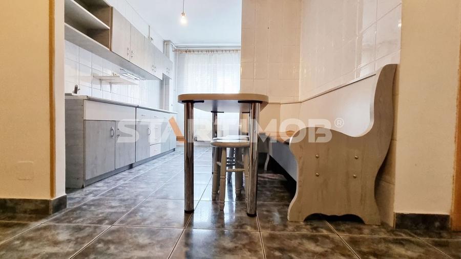 Apartament cu 2 camere decomandat în Răcădău