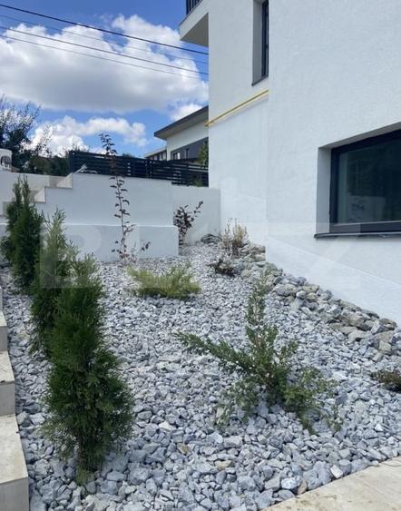 Duplex cu 4 camere cu Canalizare în Hlincea