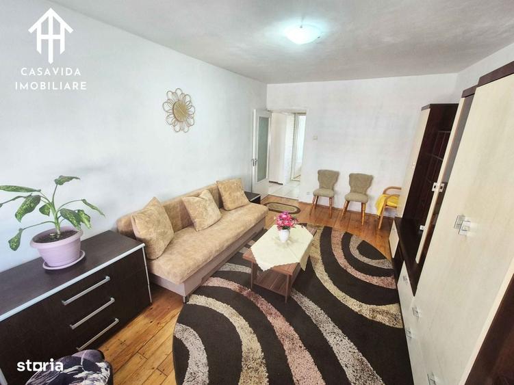 Apartament cu 2 camere decomandat în Central
