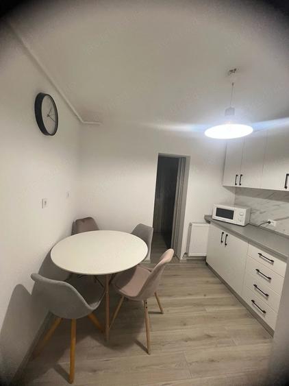 Apartament cu 2 camere decomandat în Dacia