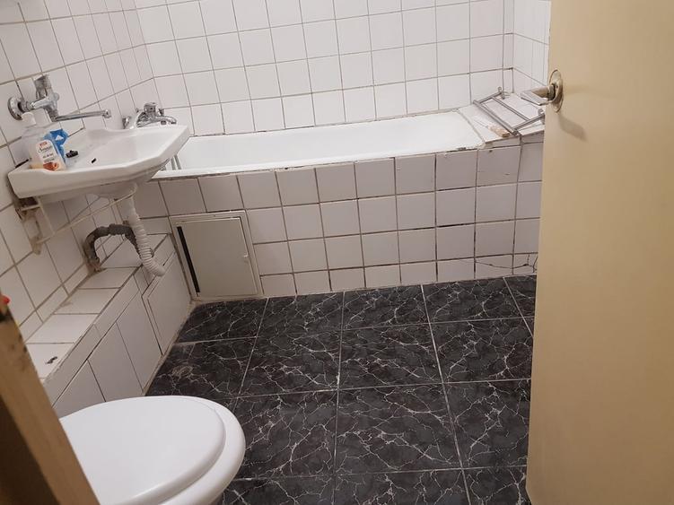 Apartament cu 2 camere semidecomandat în Lacul Tei