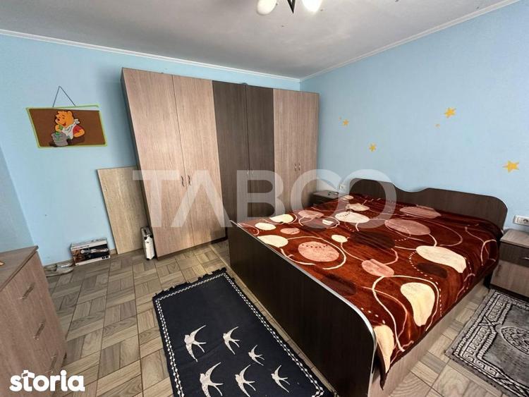 Casă cu 3 camere cu Teren 300 Mp în Hârseni