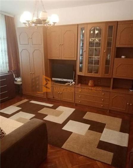 Garsonieră decomandată în Unirii Sud