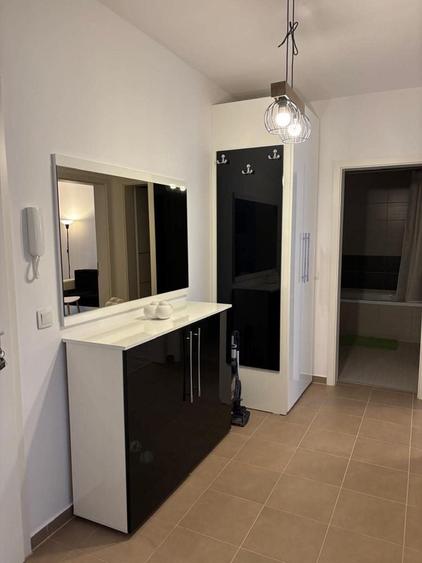 Apartament cu 2 camere decomandat în Avantgarden