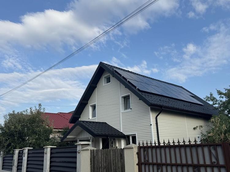 Casă cu 4 camere în Cățelu