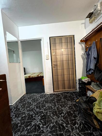 Apartament cu 2 camere decomandat în Podul de Fier