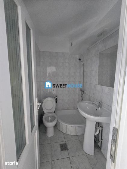 Apartament cu 2 camere semidecomandat în Central