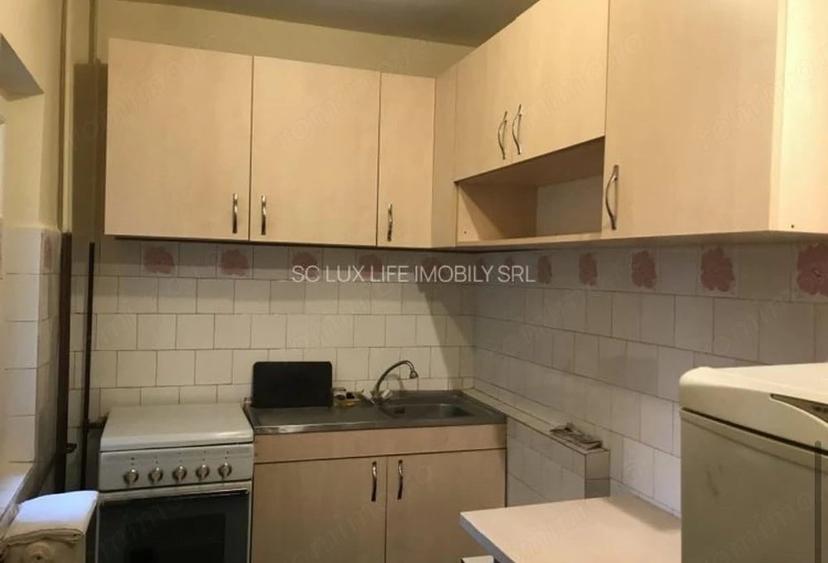 inchiriez apartament o camera Soarelui - 4