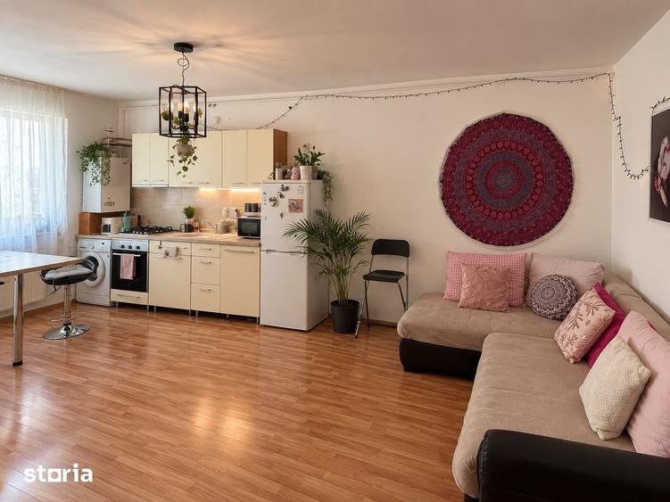 Apartament cu 2 camere semidecomandat în Între Lacuri