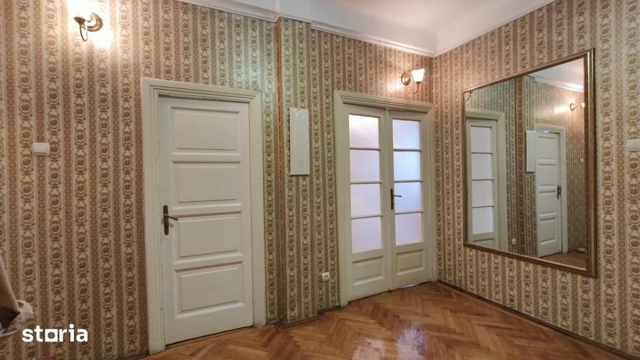 Apartament interbelic elegant cu terasa, pe Vasile Lascar langa Daci - 8