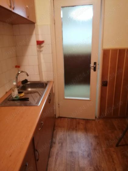 Garsonieră decomandată în Nord