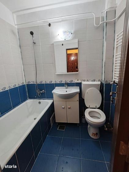 Persoana fizica vand apartament o camera nicolina 1 - 8