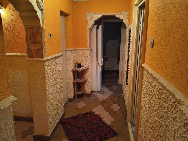 Apartament cu 2 camere decomandat în Nicolae Bălcescu