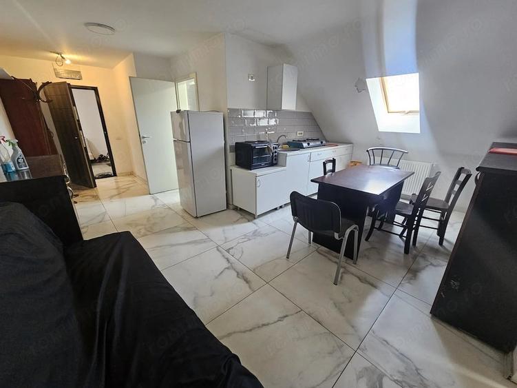 Apartament 3 camere Complex Studentesc - loc de parcare !! - 6