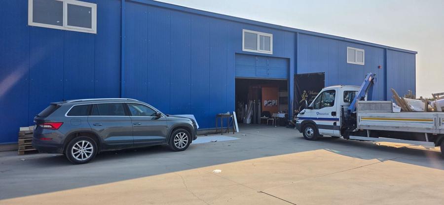 Spațiu industrial, de 800 mp, în Exterior Nord